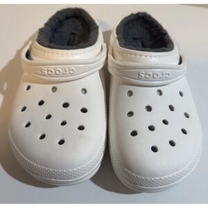 CROCS Kids' White and Gray Fleece-Lined Slippers